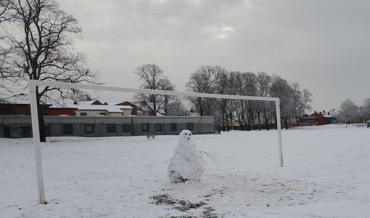 Neville Snowfall....
New Ferry Park earlier