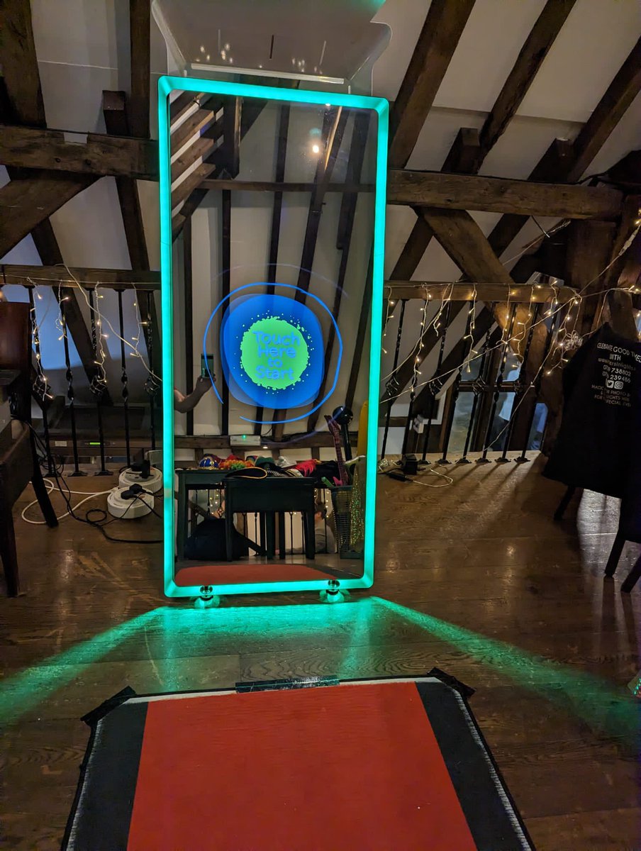 Save the date - Sunday 26th March for the <a href="/Wellshurst_Golf/">Wellshurst Golf Club</a> Wedding Showcase.
Beautiful countryside setting - all dressed for a wedding - we love this Venue ❤️
Our Magic Mirror Photobooth is here for you to experience too .
#weddingshowcase #eastsussex