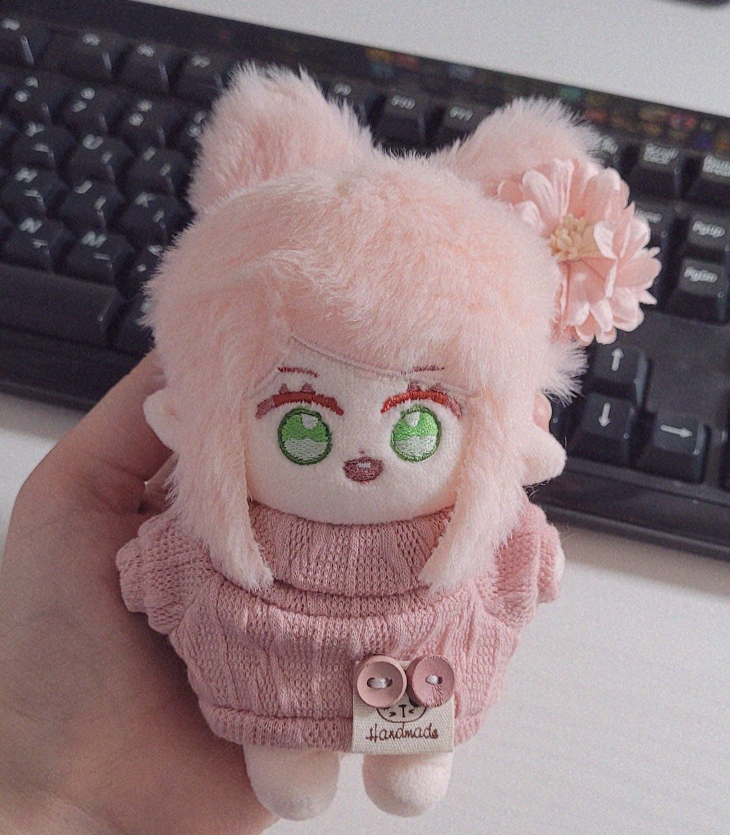 전달받은 후기 사진입니당！！🌸🍃

#우리_공장을_소개합니다
#우리_공장으로_오세요
#솜인형 #개인제작