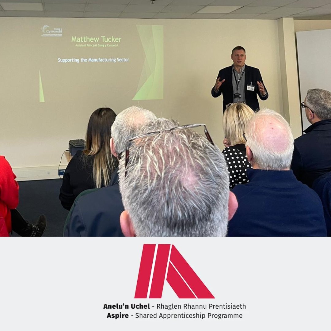 Check out the action-packed morning we had at the @CaerphillyBC breakfast networking event! Both teams from Venture and Aspire were there to discuss recruitment challenges in manufacturing in Wales. We had an exclusive tour of @TranscendPack, thoroughly enjoyed it. Thank you!🙌