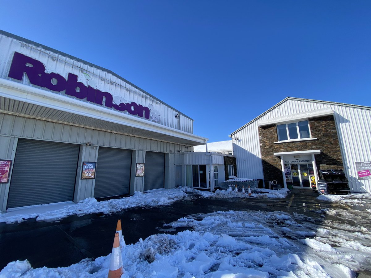 robinsonsiom tweet media