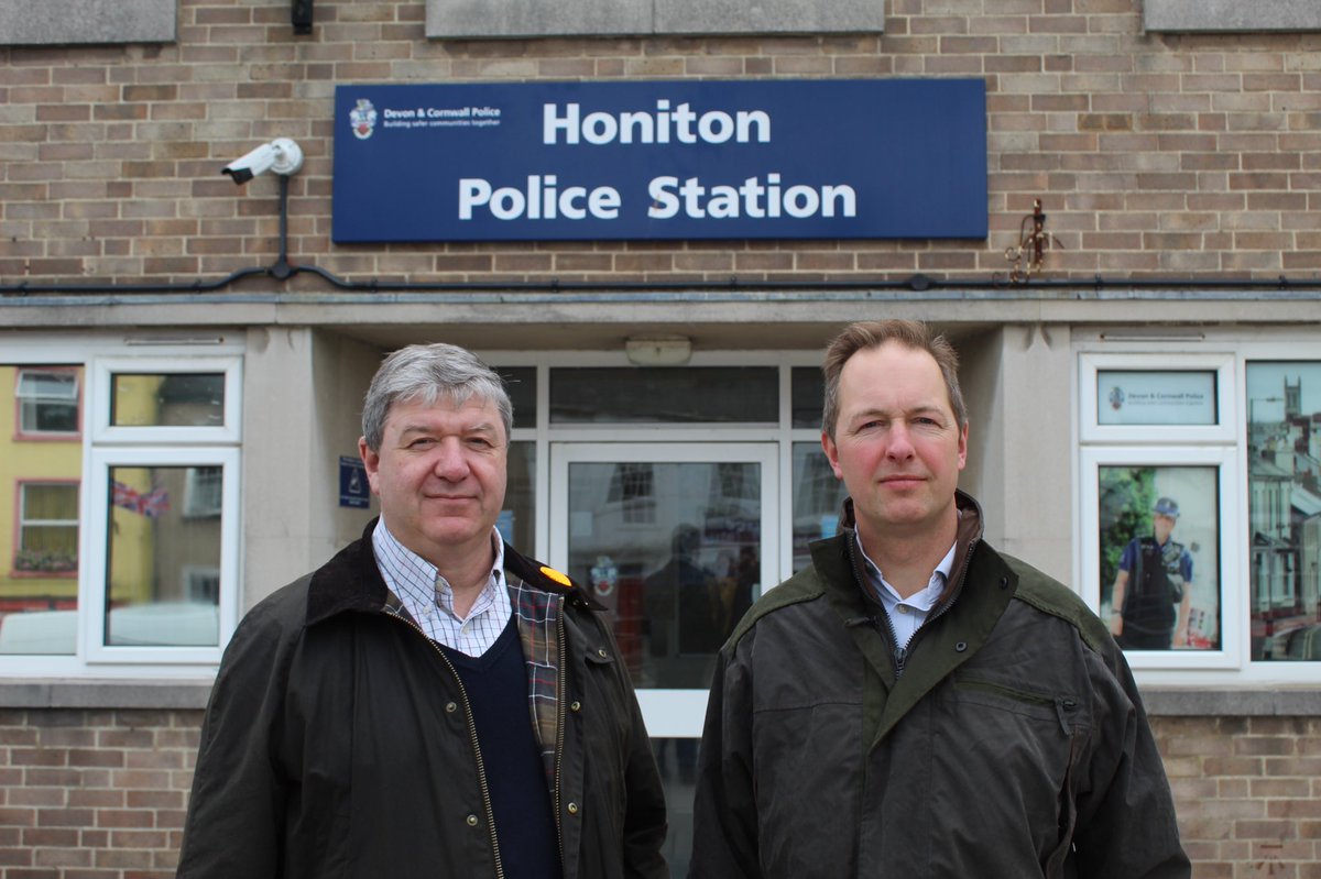 I'm delighted that the front desk at Honiton Police Station will be re-opening, following the re-opening in Tiverton last year.

This is something I have been fighting for as we must make our local police visable and accessible across our communities.

A big win for Honiton!