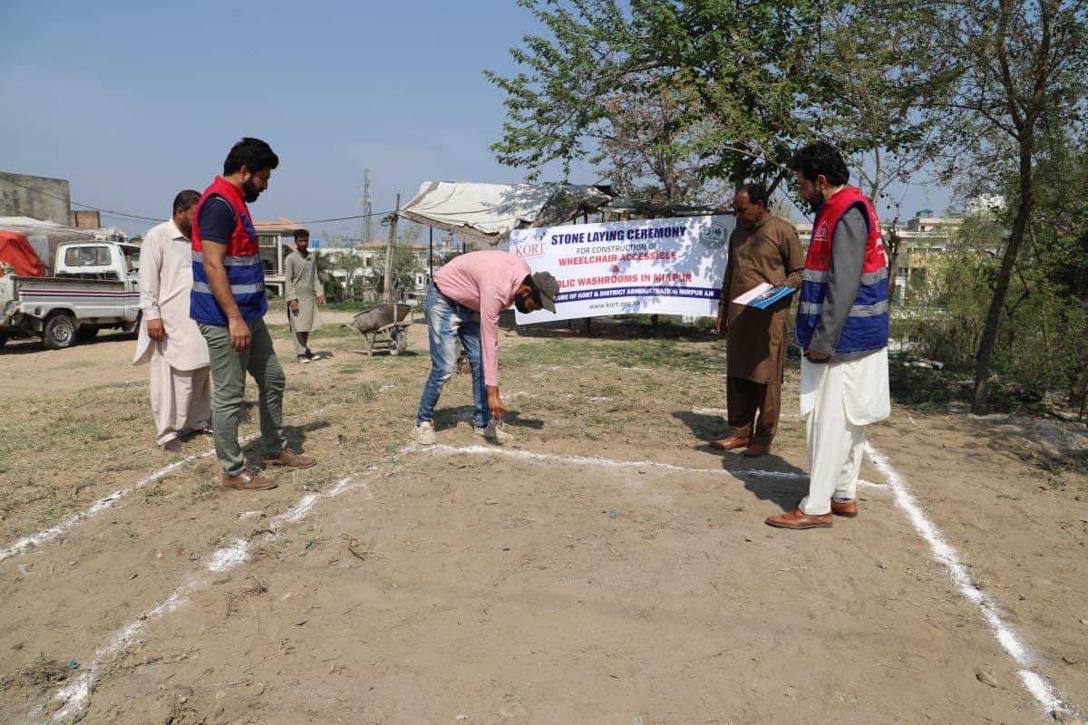 SDK_CD's tweet image. Project Update : 

After signing the MoU with District Admin., KORT #formally started building the first-ever Wheelchair-#accessible Public Washroom in Mirpur AJK

On the directions of @PMOAJK Hon. @SardarTanveerIK , we are building several such facilities in various locations.…