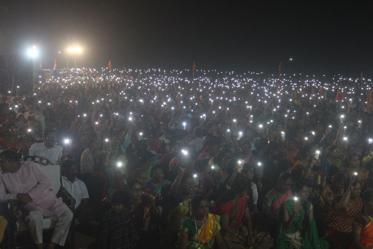 HJSKarnataka's tweet image. Today, attacks on Hindus have increased not only in India, but all over the world.

To get rid of this injustice on Hindus, Dharma-based Hindu Rashtra needs to be established and Hindu Rashtra Jagruti Sabha is one of the medium to awaken and unite Hindus

#Ban_Communal_SDPI