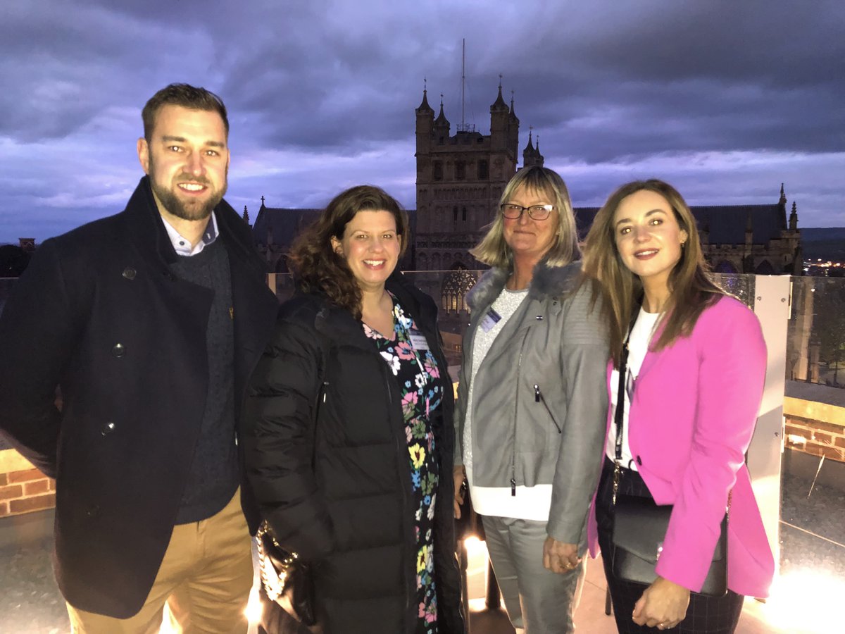 Elfcharity tweet media