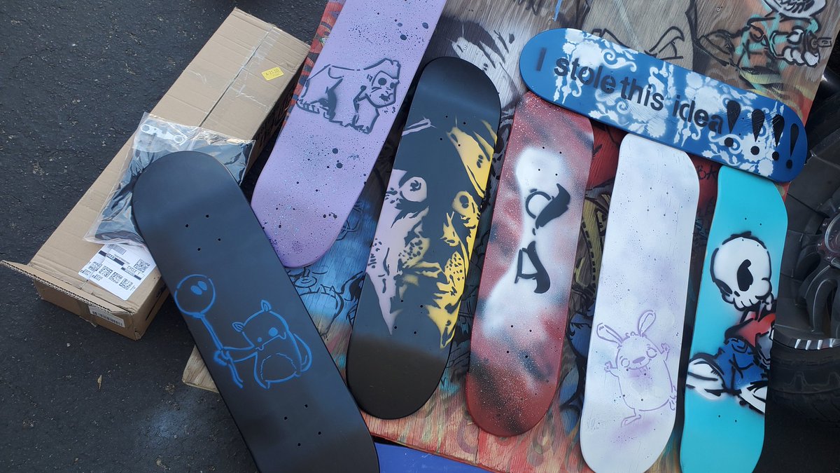 theandyappleton's tweet image. 1 year ago today (thanks to @googlephotos for reminding me), I was making skateboards for @RickyGreenwoodX #Grinders