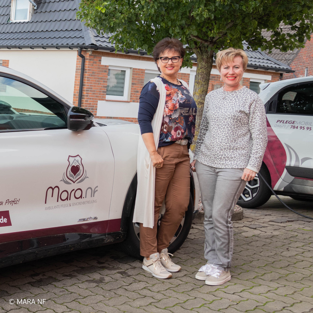 KfW's tweet photo. Wir feiern den #Weltfrauentag 2023! ♀️ 

Und mit ihm #Gründerinnen wie Bozena Jäger &amp; Natali Köthe von #mara.NF, Alkje Stuhlmann von ichó systems, Verena Dittrich von #Redwave Medical – sie alle erhielten den #KfW Award Gründen 2022.

👉 Mehr zum Award: https://t.co/5QyjgqYSOw https://t.co/NDp3Gm2NMt