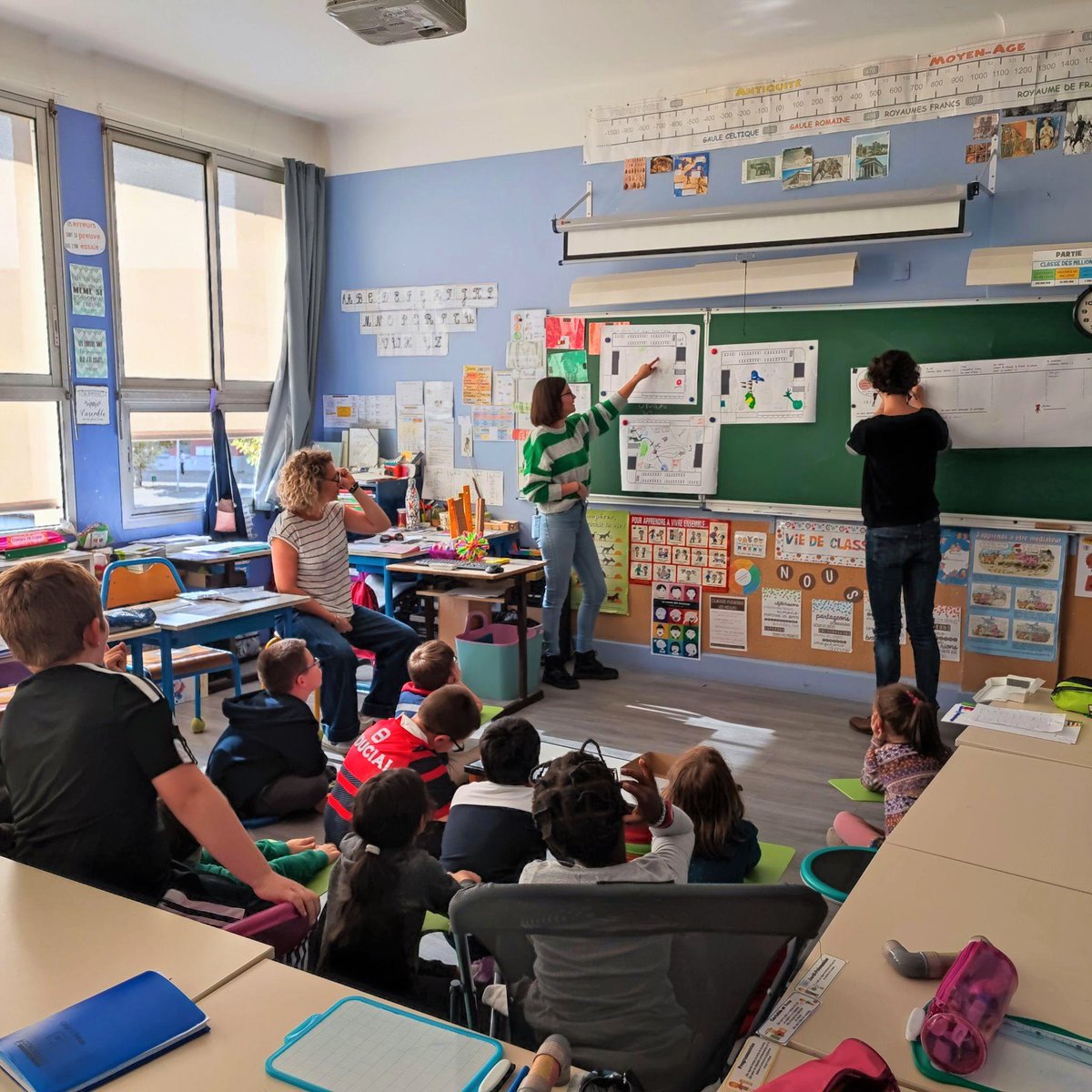 ▶ Le #Cerema est intervenu auprès de la ville de Figeac pour l’accompagner dans la réflexion sur le réaménagement d’une cour d’#école et de ses abords, à travers une démarche de co-construction.
cerema.fr/fr/actualites/…