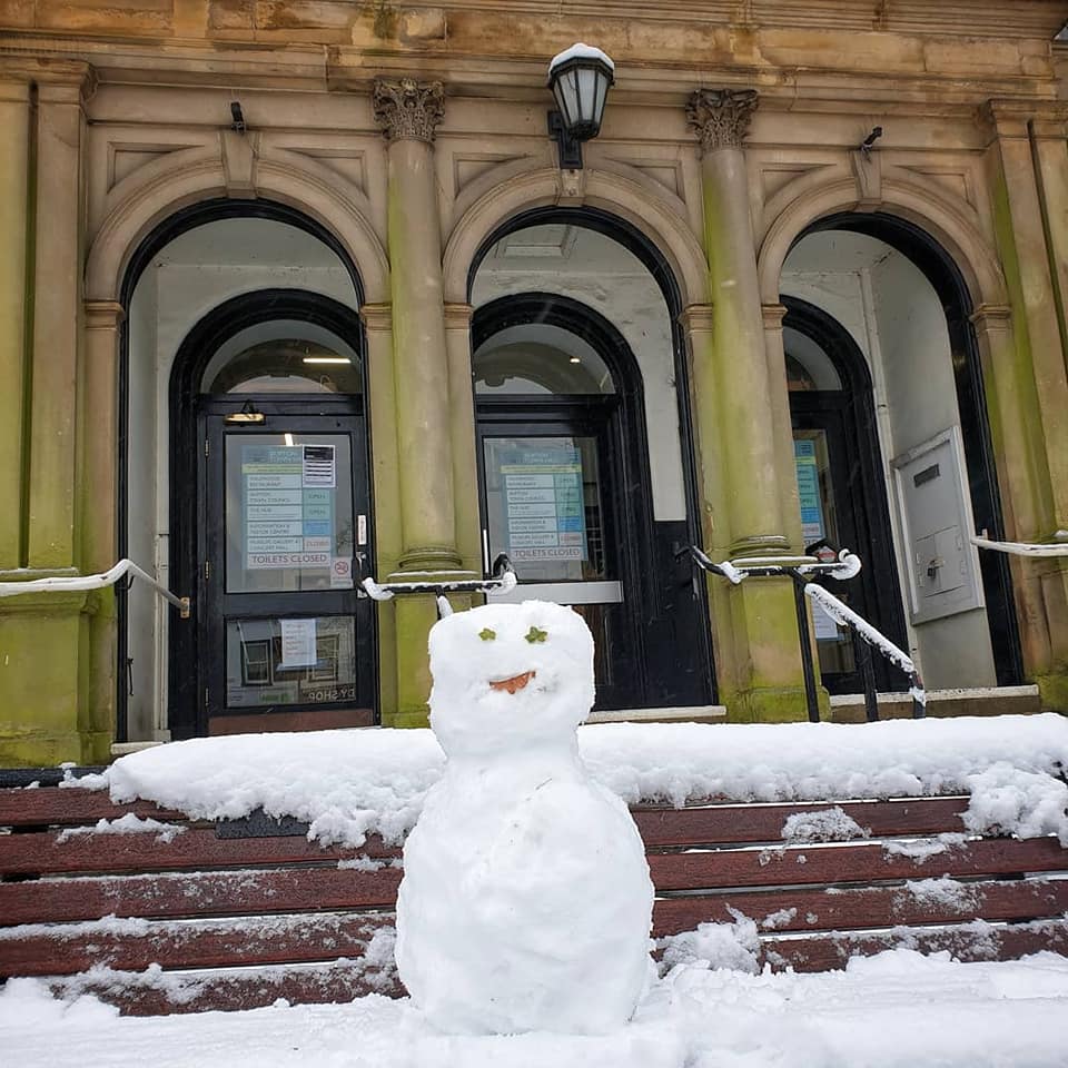 Skipton Town Hall will be closed today due to adverse weather conditions. Due to travel disruption and school closures we do not have enough staff to safely operate the building. Apologies for any inconvenience. Any enquires - townhall@cravendc.gov.uk @CravenCouncil