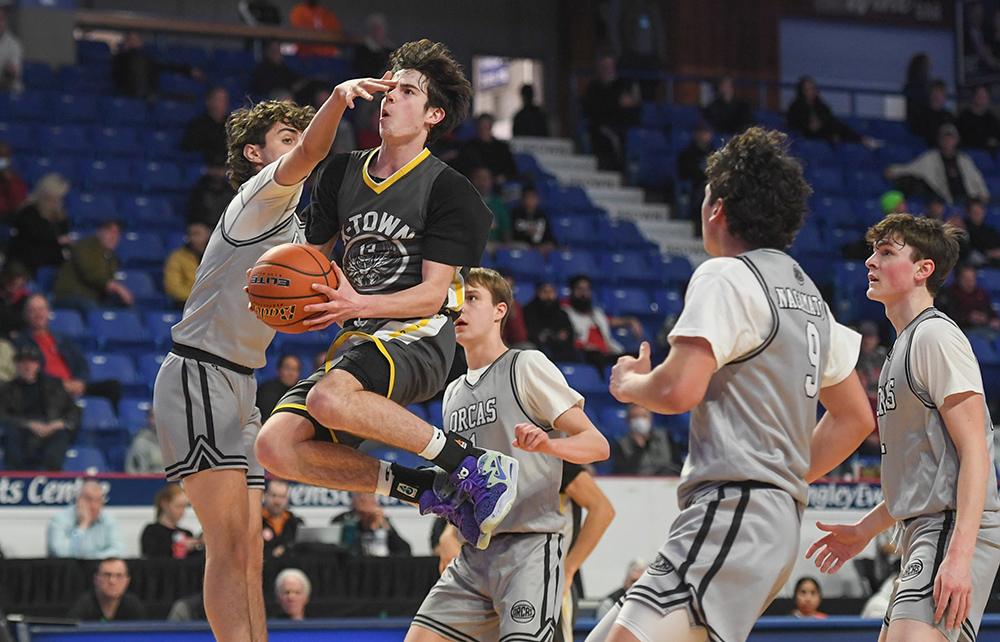 Howard Tsumura tweet media