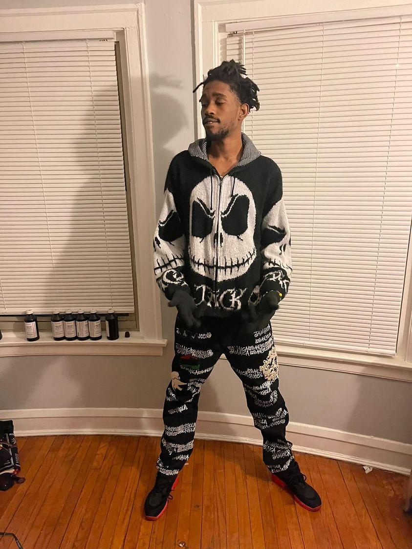 _shootyourself's tweet image. Can't wait to get self portrait of one these for ep