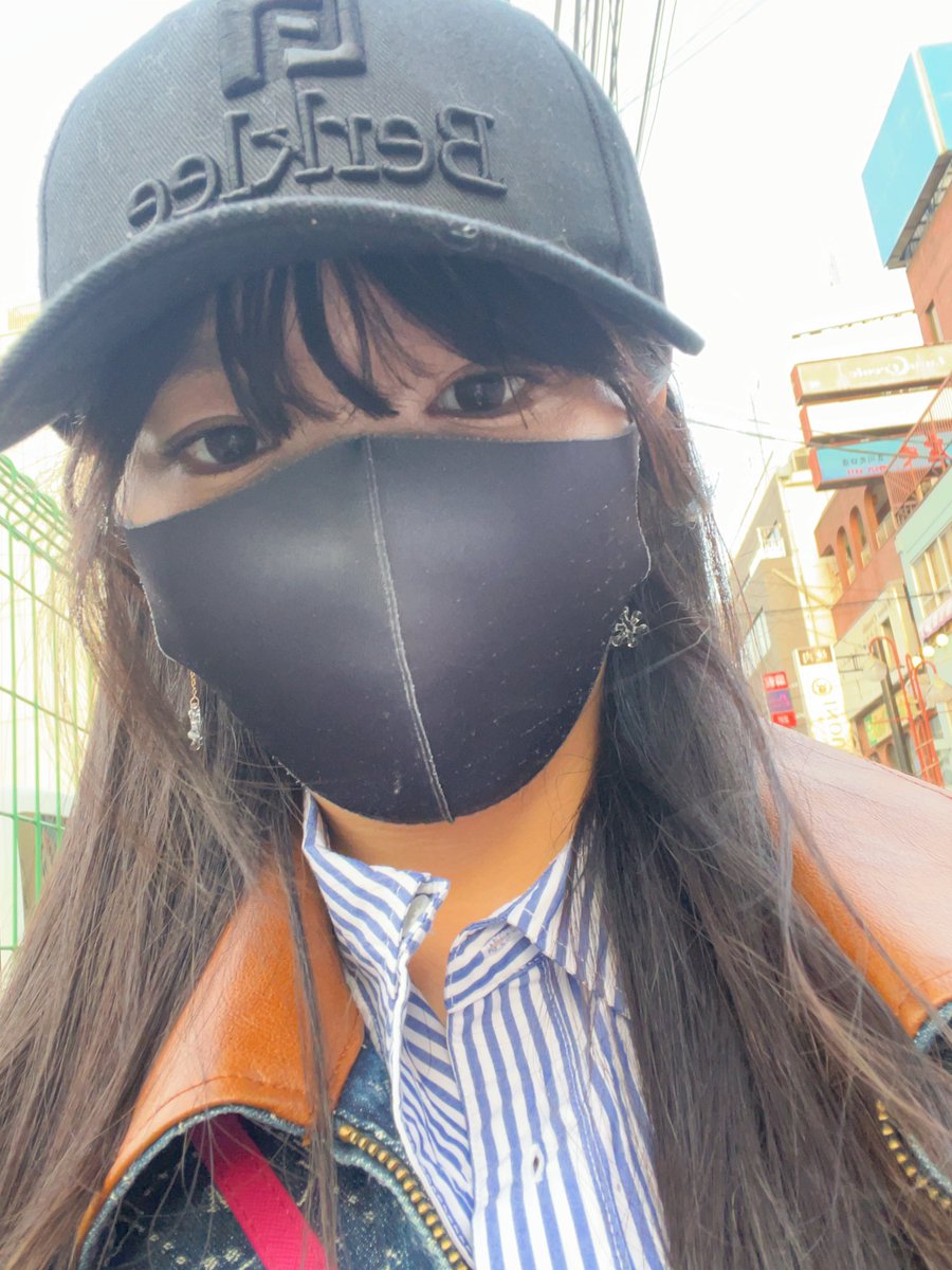 1021Vo's tweet photo. 前髪ありでお出かけー https://t.co/Ie8602ieSn