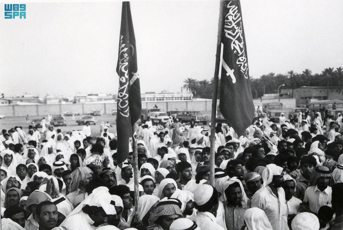 العلم الوطني للمملكة.. راية خفاقة منذ ثلاثة قرون.
spa.gov.sa/w1867288

#يوم_العلم | #واس_عام