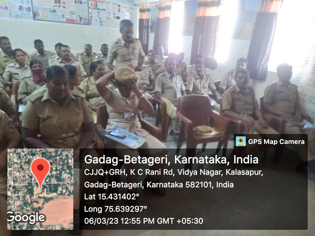 KarSAPS's tweet photo. ಗದಗ್ ಜಿಲ್ಲೆಯ ಬಟಿಗೇರಿ ಗ್ರಾಮದಲ್ಲಿ ಹೆಚ್.ಐ.ವಿ/ಏಡ್ಸ್ ಹಾಗೂ ರಕ್ತದಾನದ ಮಹತ್ವ ಕುರಿತು ಪೊಲೀಸ್ ಕಾನ್ಸ್ಟೇಬಲ್ ಗಳಿಗೆ ಅರಿವು ಮೂಡಿಸುವ ಕಾರ್ಯಕ್ರಮವನ್ನು ಹಮ್ಮಿಕೊಳ್ಳಲಾಗಿತ್ತು.
#HIVawareness #BloodDonation #DAPCU #DonateBlood https://t.co/J5RTXH0t91