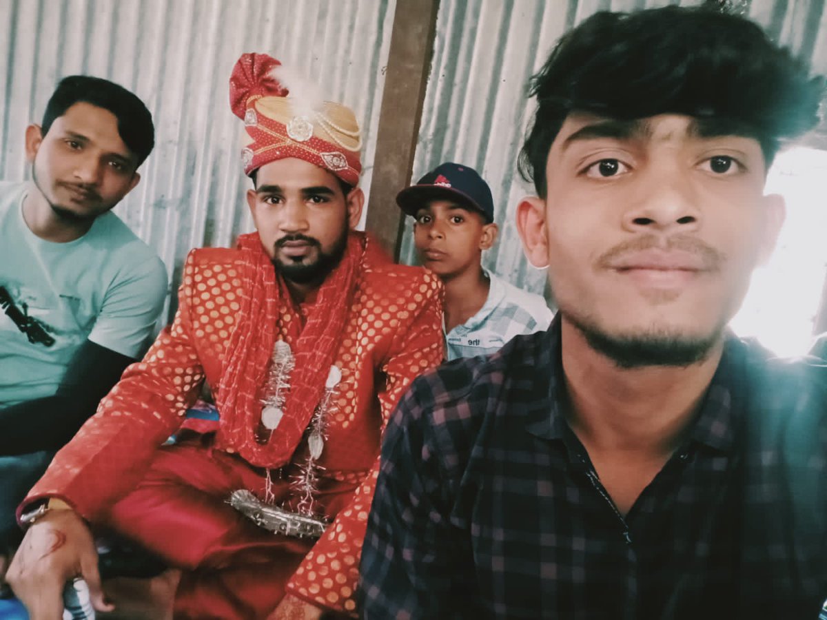 Alhadulillah best wishes brother #BeautyHasNoColour #19years #bbcqt #snow #MH370 #InternationalWomensDay