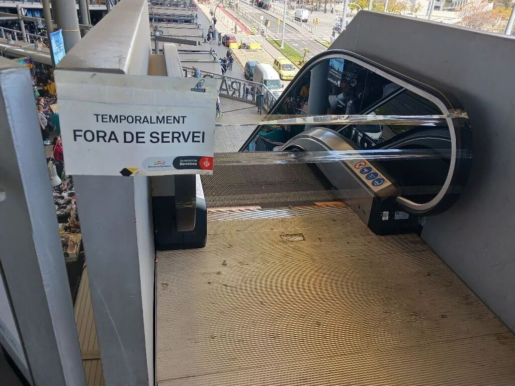 #iykyk #mitchhedberg #BCN #traveljam instagr.am/p/CpmggeuoHiI/