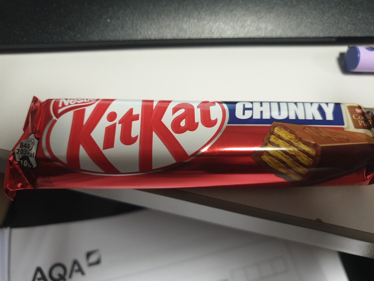 When its Friday and @MrHenryNusa head of year 7 <a href="/OfficialNUSA/">NUSA</a> drops past your office.  What a guy 🥰. Happy Friday