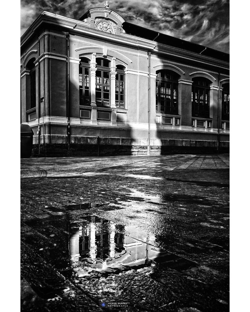 victorsuarezfot's tweet image. #urbanreflection #onfire_rain #only_bnw_captures #enfoque_bnw #police_bnw #splendid_bnw #myplanet_bnw #bnw_photogroup #bnw_spain #amazing_bnw #bnw_asturias #total_bnw #ok_bnw #addicted_to_bnw #reflection_perfection #fever_reflect #victorsuarezfoto #honor20pro #let_bnw #fotog…