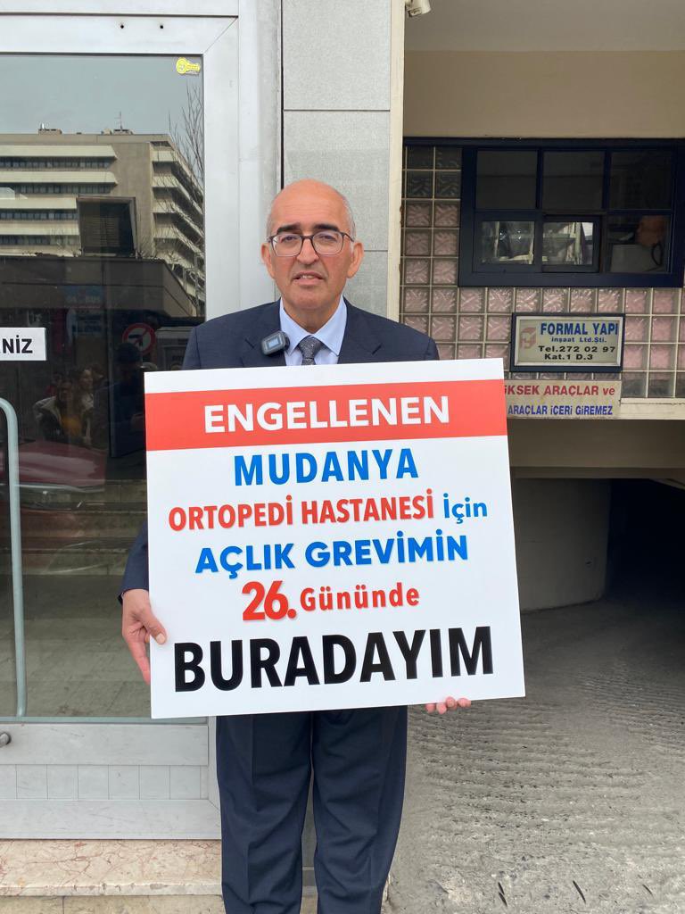 #chpgenelmerkezi zihniyet değişmedikten sonra tabela değişse ne olur !?