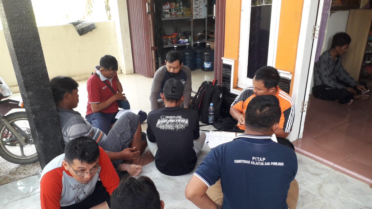 abduljamil0380's tweet photo. Jum'at, (10/03/23), Abdul Jamil, S.Pi, MM,Luhkan Brebes, Pendmpingan Team Peneliti BRIN Jakarta Prof. Armen DKK untuk Kuisioner Sosial Budidaya Udang Vaname Kabupaten Brebes 
#GiatLuhkanSatminkalTegal 
#Brebes
#Laporluh 
@BeritaKKP @PKBLU_bp3tegal @dinkanbrebes @brsdm_kp https://t.co/gfsf0R8bqr