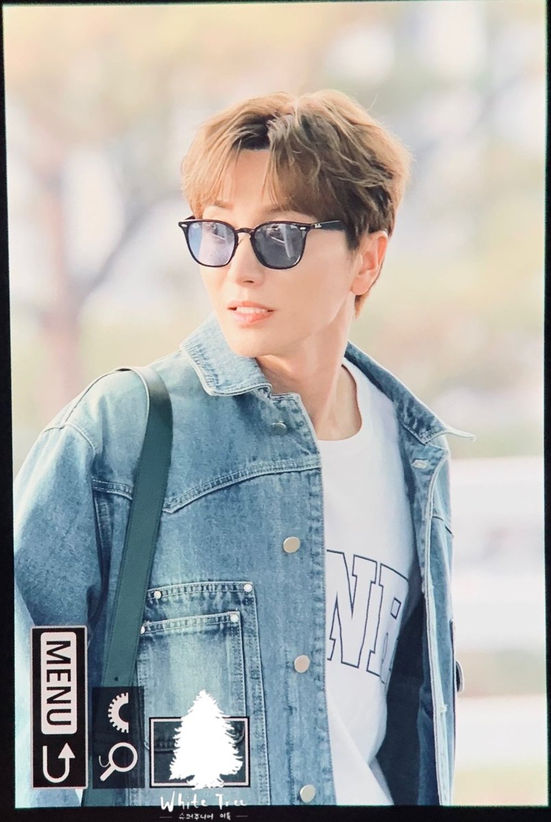 whitetree701's tweet photo. 230310 출국
오늘 공항 패션 너무 좋아요 😍💙

#이특 #LEETEUK #イトゥク #利特 #슈퍼주니어 #SUPERJUNIOR @special1004 https://t.co/1O1Sd7ahVh