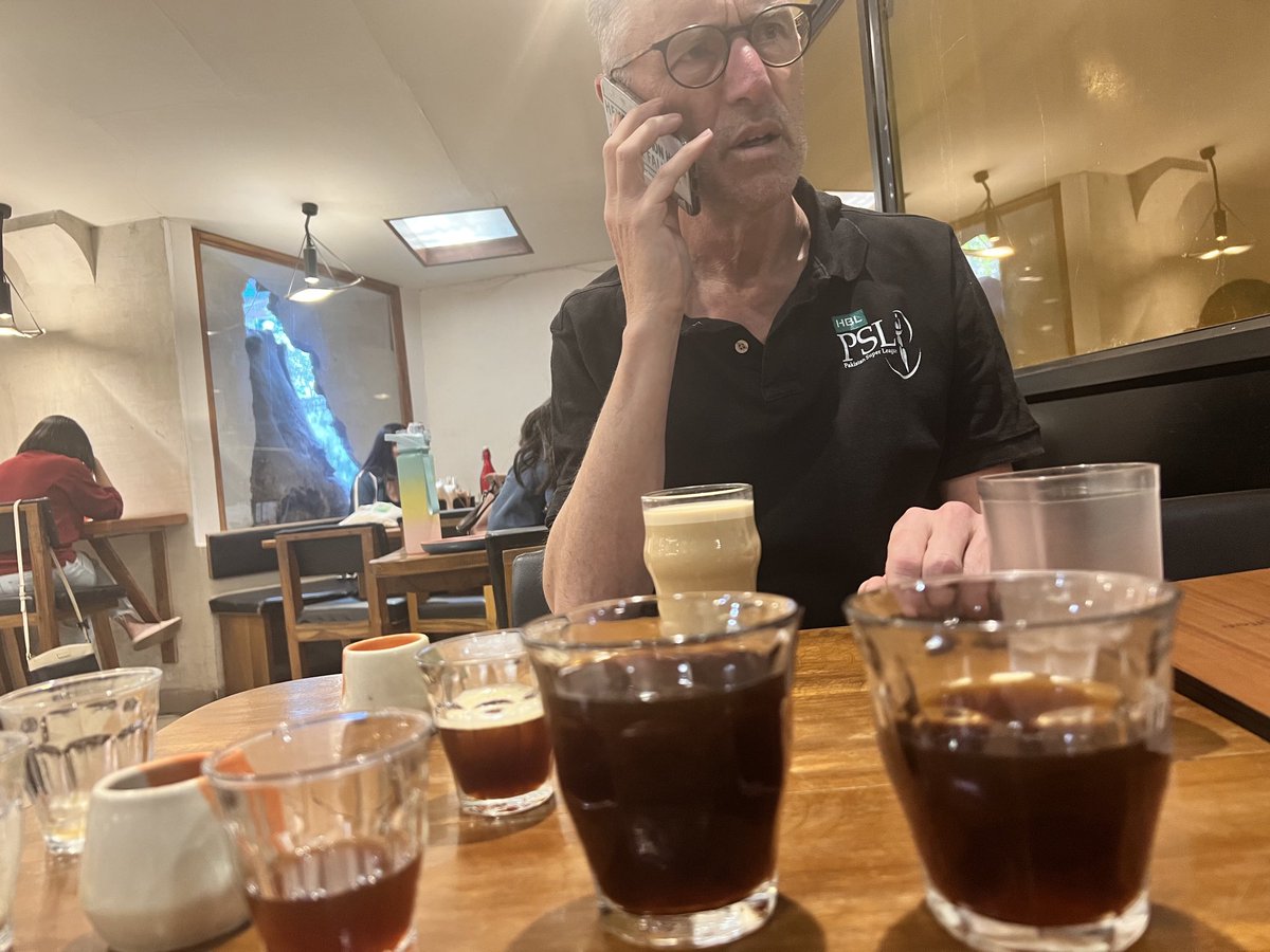 Farid Khan tweet media