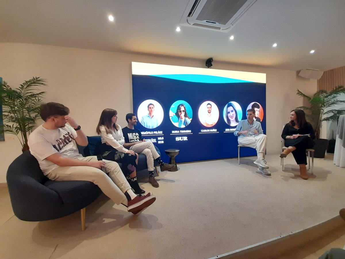 cademalaga's tweet photo. 📸 Nace #MalagaTech,  la comunidad 👥que engloba al ecosistema emprendedor tecnológico de Málaga 💫
y nosotros estuvimos con ellos 🤗

Eventos ➕sinergias 🔜 https://t.co/UpEhXPkutr

Gracias por contar con nosotros❣️ 🚀

#MLGTech #emprendimiento #startups #EmprendeAND https://t.co/cgd6ZYR4CB