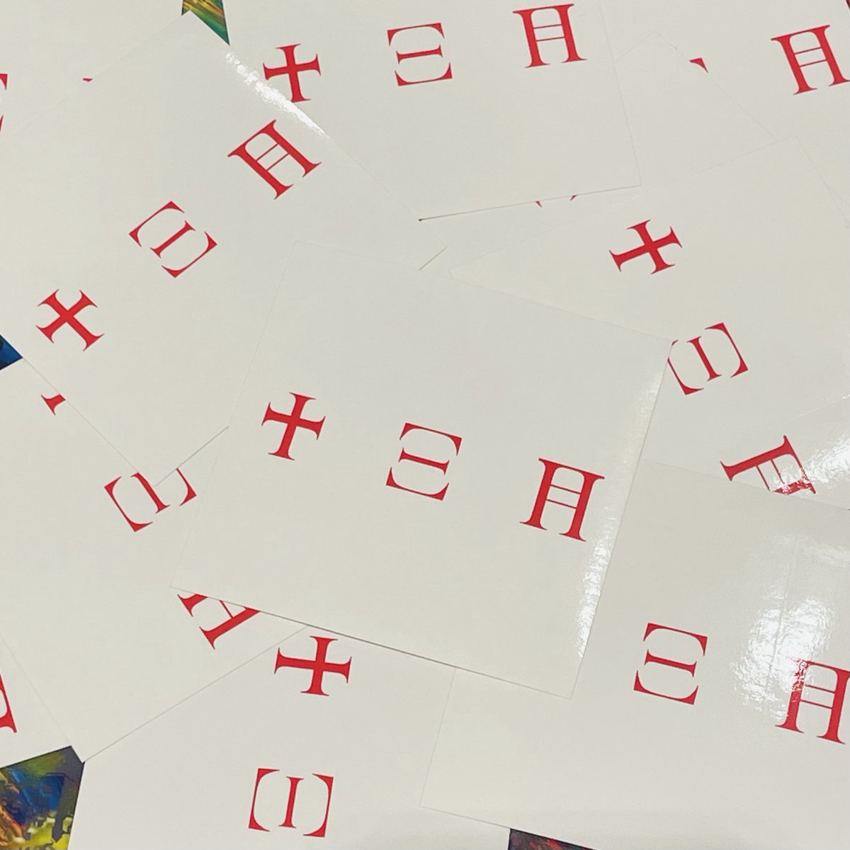 HMVrs_shinjuku's tweet photo. 【 #十三月 旧譜キャンペーン 】

最新作『あのち』LPをリリースした #GEZAN のレーベル十三月の作品ご購入でレーベルステッカーをプレゼント！🚩
前作『狂』ほか #マヒトゥ・ザ・ピーポー #NUUAMM など再入荷しております！あのちと頂いたコメントやフライヤー共に大展開中🔥🔥 https://t.co/Zi2tnV9Bt0
