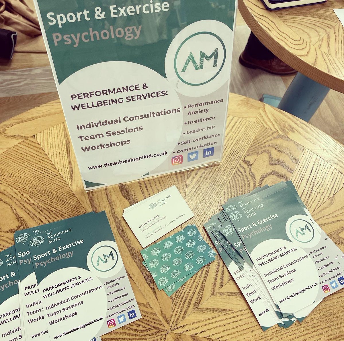 Thank you <a href="/UniofExeter/">University of Exeter</a> for inviting me to attend the Sport, Health &amp; Medical Sciences Careers Networking Fair last night.

It was a fantastic evening spent speaking to current students and alumni about the sport psychology field and the various career pathways.
#sportpsychology