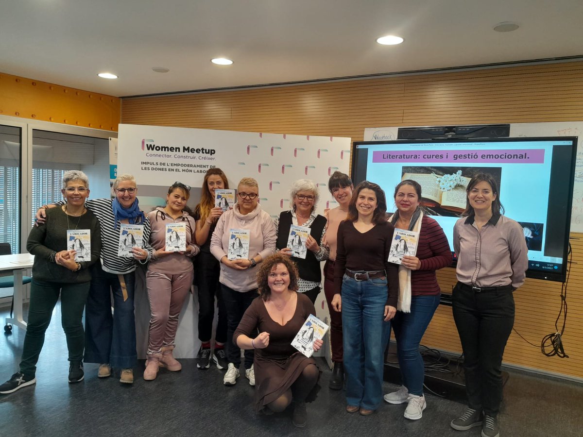 👉Ahir al taller de <a href="/VWomenmeetup/">Viladecans WomenMeetUp</a> 

▶️Les participants en aquest taller facilitat per l'escriptora Eva Maria Garrigosa no només van escoltar i debatre, també van crear. 

💜Un relat, una reflexió, una anècdota. 
🎯Escriure és, també, gestionar emocions i crèixer.
