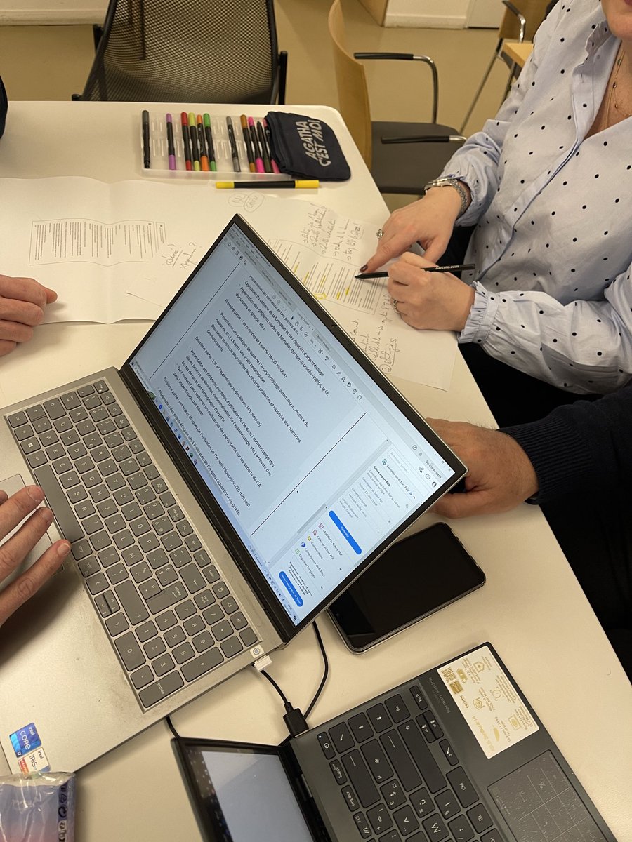 J3 du séminaire des formateurs gestionnaires de la plateforme M@gistère de l’<a href="/aefeinfo/">AEFE</a>. On commence par analyser des scénarios pédagogiques conçus par #ChatGPT selon des focales liées à la conception de la formation. #IA