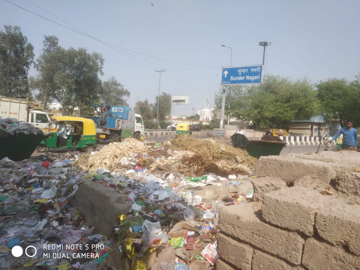 takash01's tweet photo. This is Sunder Nagri New Delhi-93. Recently MLA Inaugurated this modern garabage plant. 
But Now the smell is as worse as it could spread thousands of dieseses at ones. What we should say Mcd mei kya? @AdvRajendraPal @MCD_Delhi @The_Mooknayak @ArvindKejriwal https://t.co/1OGYVFJZvQ