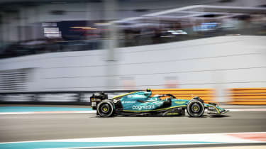 red1dz's tweet photo. CIO at Aston Martin Cognizant Formula One, Clare Lansley, is an IT leadership pioneer. By using artificial intelligence (AI) to bring automation to the fast-paced sport of F1
https://t.co/IhiObnoQ9n https://t.co/fqSaMjKwkG
