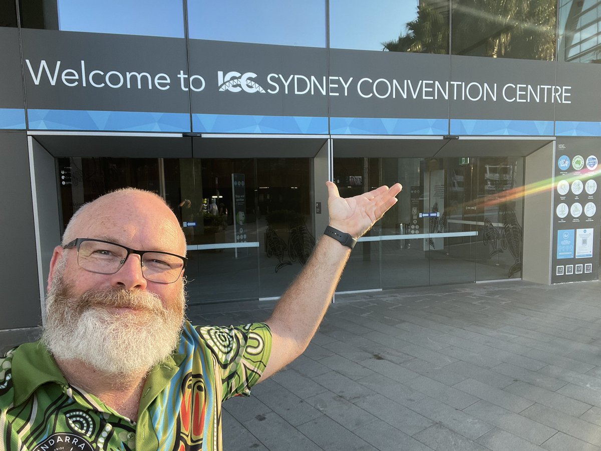 OzRecon's tweet photo. Also very keen to shake hands with the @theevking at #FullyChargedLive #SydneyICC this weekend. Absolutely stoked with the quality of his content on #YouTube regarding #EV and #ElectrifyingAustralia. https://t.co/qCab8JehvV