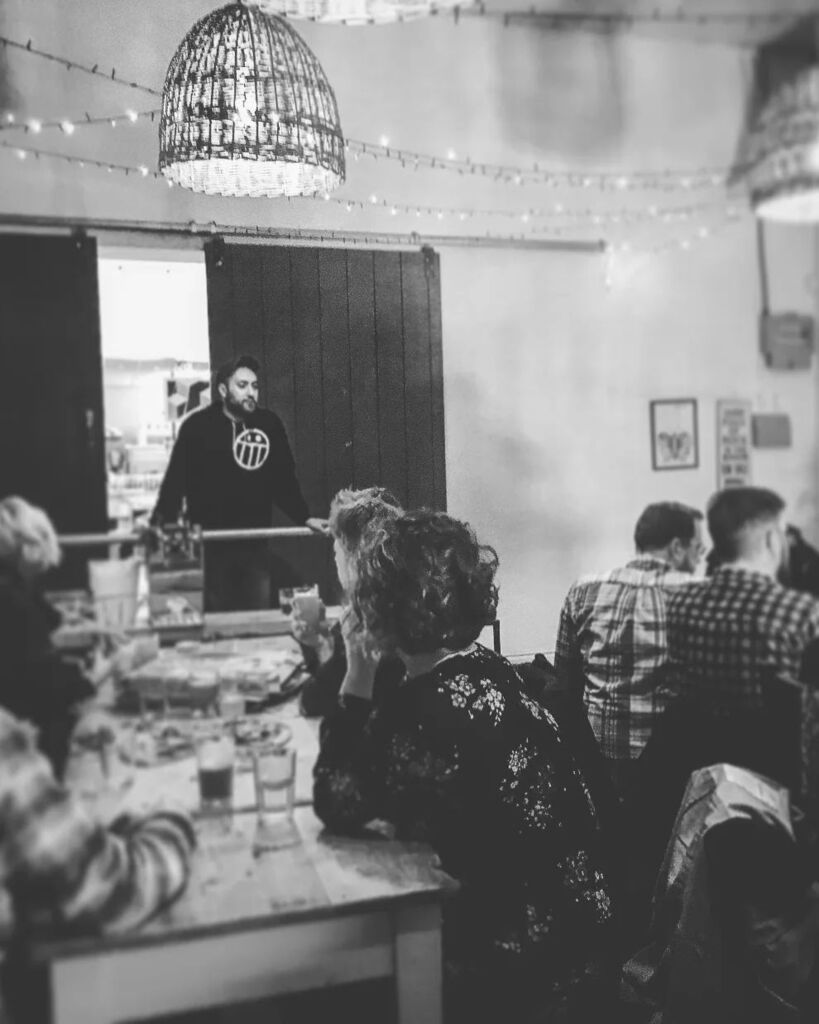 bottle_monkey's tweet photo. FIVE YEARS AGO!  We hosted only our 3rd ever event in the side room at the old @noa.iom with a little help of our friends from @soundrecordsiom 

A cosy little Meet The Brewer with the sadly now closed @brewheadz have everyone a chance to enjoy their bee… https://t.co/YaHuJLqhGK https://t.co/Fip2MqEcgi