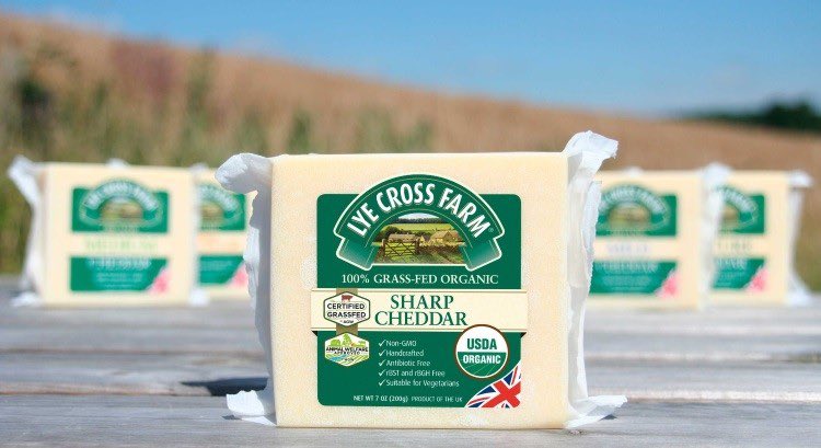 LyeCrossFarm's tweet image. It’s Food Waste Action Week! 💥 At Lye Cross Farm, we're committed to sustainability. After making cheese, our by-products are reused: whey protein sold, lactose to pigs, water for cleaning. We operate a closed-loop system to minimize waste♻️  #FWAW #Sustainability