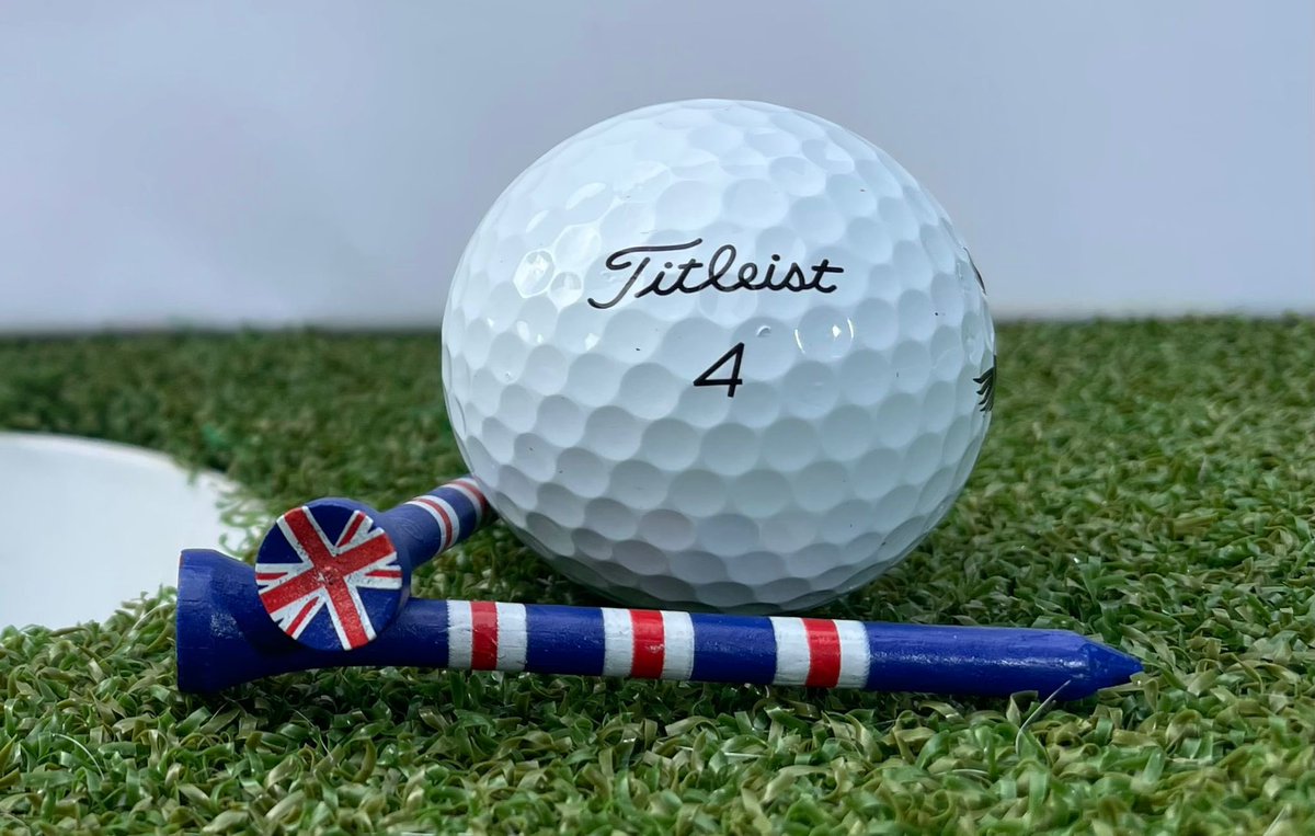 UnionJackTees's tweet photo. HAPPY PAYDAY 💰 

HEAD OVER TO OUR WEBSITE AND TREAT YOURSELF WITH OUR DISCOUNT CODE “EASTER” 🐣

LIGHTER NIGHTS ARE COMING SO LOADS OF GOLF TO BE PLAYED 🤫🏌️‍♂️

#rangersfc #RangersFC #rangers #rfc #golf #golftwitter #golfcourse #golfers #golftalk https://t.co/Q8bCh8SBTX