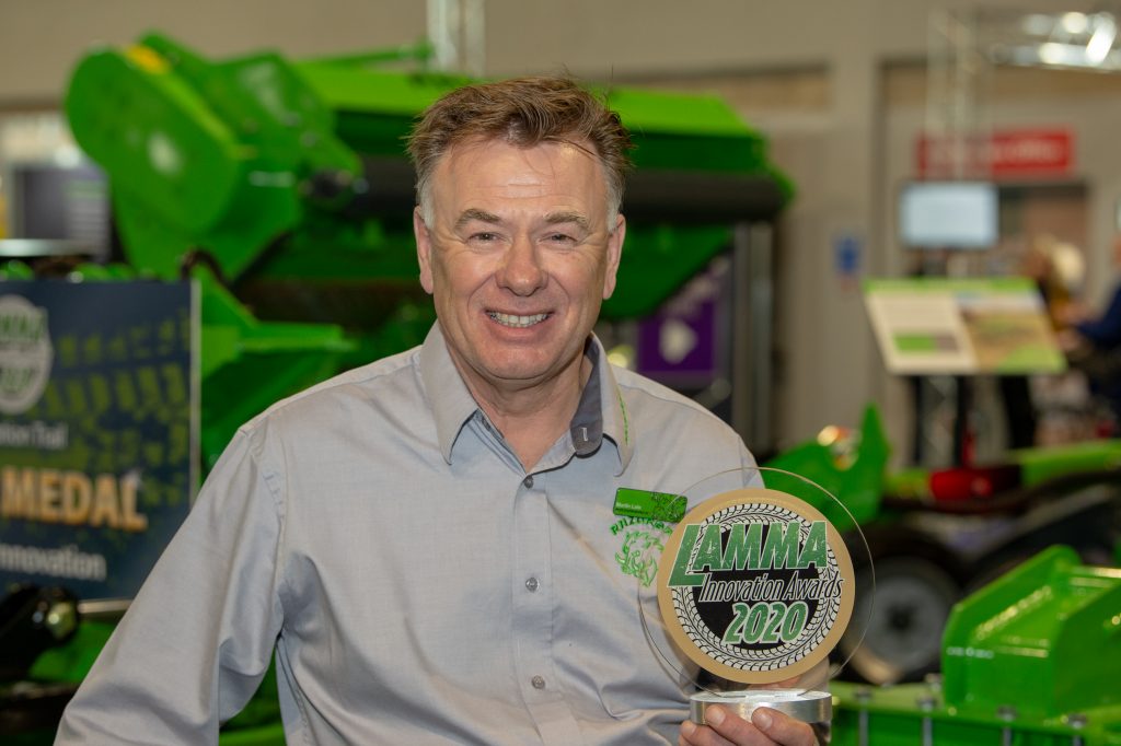 Razorback UK tweet media