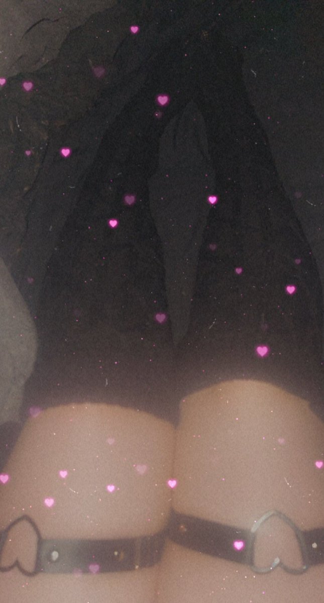 milkmeplease__'s tweet photo. Haii !

I’m new to nsfw twt and want some moots!

~18+
~sub
~she/her
~sad eslut 
~soft &amp; hard kinks

↻/♡ for moots 💕

#NSFWRP #nsfwxRolePlay #nsfwtw #nsfwrp #nsfw #ddlgbrat #ddlg #ddlgkink #ddlgslut #doggystlye #egirl #moots #mutuals #nsfwacc #OFgirl https://t.co/TmxsoGSCa2