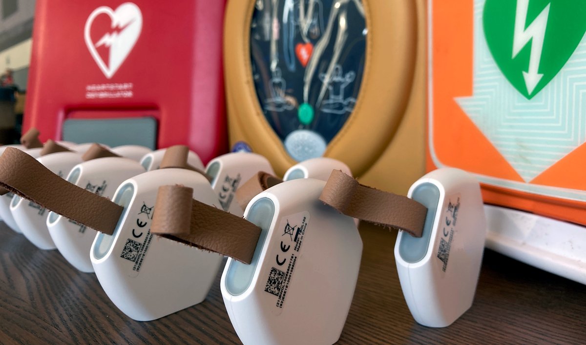 Our pilot program in Cornwall, Stoke-on-Trent, and Peterborough has upgraded 45 #defibrillators to provide usage tracking, location monitoring, and more via a dedicated cloud platform. 

Find out more 👇

defibready.com/posts/defib-re…