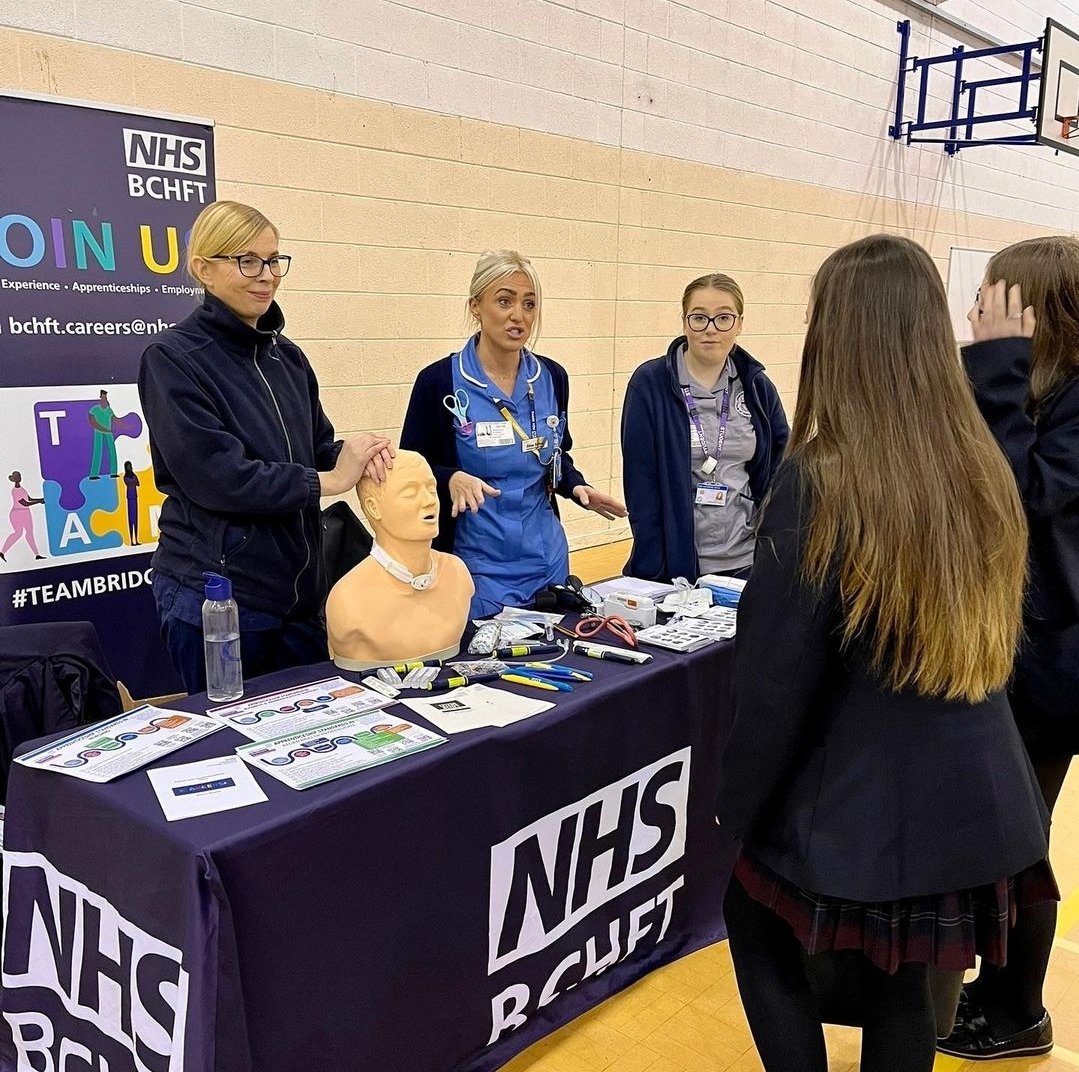 Careers et at @StsPnP for years 9, 10 & 11. The most attentive and engaging group of children we've met yet. We chatted to lots of young, inquisitive future health care professionals yesterday about their career aspirations within the NHS 💙 @WeAreBCHFT @BCHFTCareers