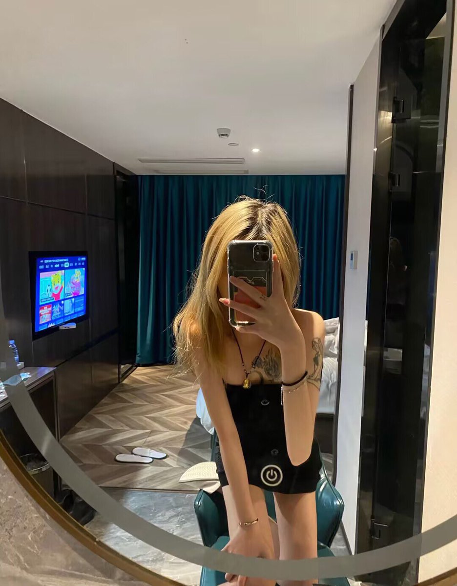 wyfil's tweet photo. 查看置顶推文获取联系方式

地区:怀化鹤城区
有课室可上门
妹子已验过放心约
服务：鸳鸯浴、调qing、口🔥、🐻推、后入、情趣👙、丝袜、制服情qu、
补课费：6-8张吹一次做一次    16-20张包🍃
#怀化约炮 #怀化兼职 #怀化援交  #怀化喝茶 #怀化资源 #怀化外围 #怀化上门 https://t.co/WMx6hP36eD