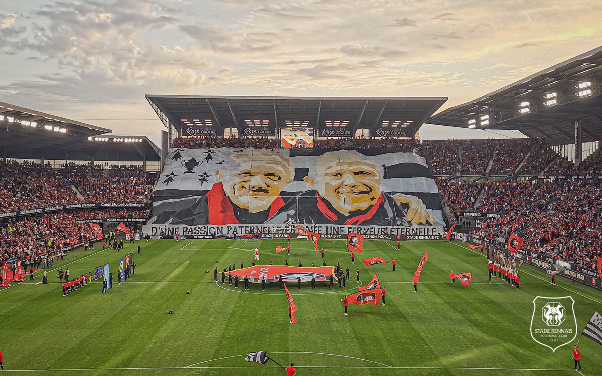 staderennais's tweet photo. 1⃣2️⃣2️⃣ 𝒂𝒏𝒔 𝒅𝒆 𝒑𝒂𝒔𝒔𝒊𝒐𝒏 ! ❤️🖤

🎂 Joyeux anniversaire à tous les Rouge et Noir ! https://t.co/0gOrUuoHy3