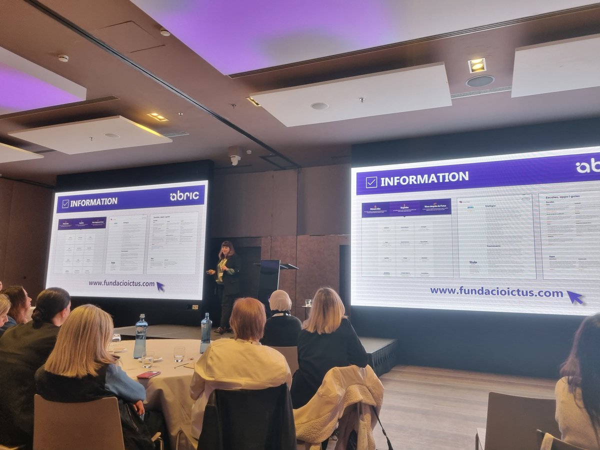 rubina1402's tweet photo. Colleagues at Catalan stroke support organisation @Fundacioictus talking about how they use translated @TheStrokeAssoc health information for their own website and guidance. Humbling to see the reach our work in the UK can have on stroke survivors globally. #lifeafterstroke https://t.co/A0RNEQ0fSE