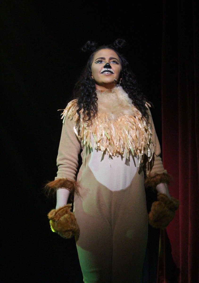 School production of The Wizard of Oz done, going to miss the cowardly Lion #wizardofoz #cowardlylion #kingoftheforest