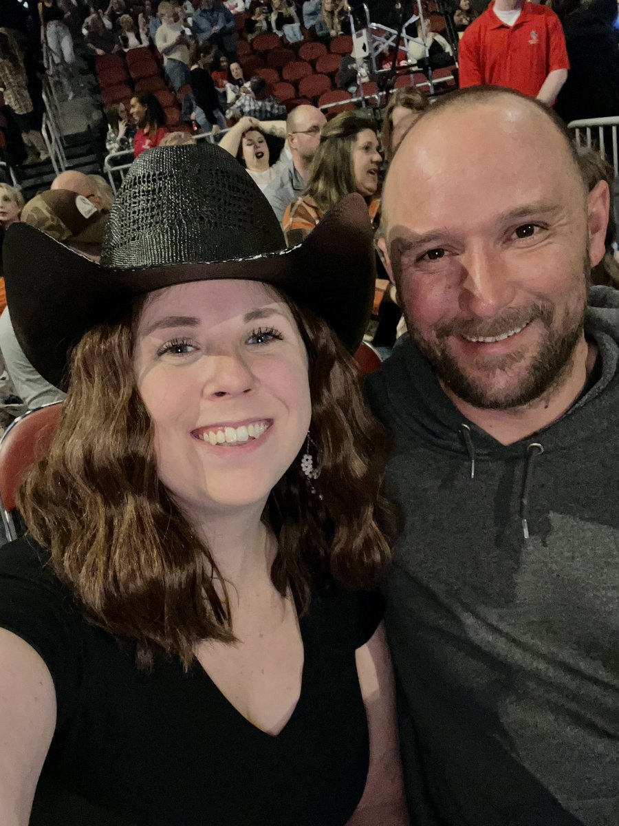 sara_beth48's tweet image. FLOOR for my man Blake!!! #BSLouisville