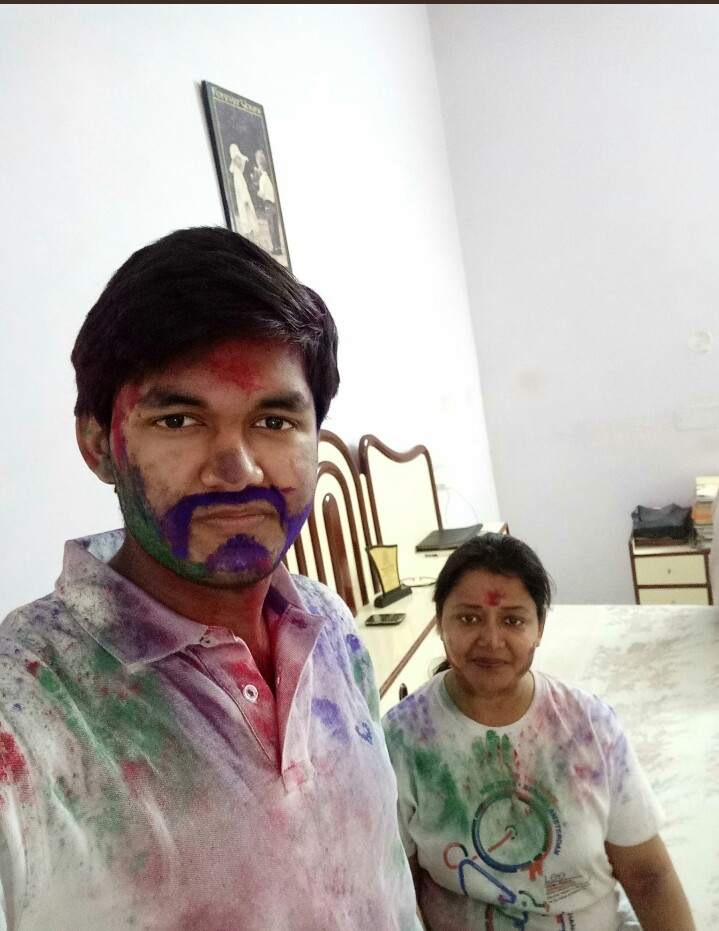 PrernaJ54110576's tweet image. 👉Jogi Ji Dheere Dheere
👉Holiya Mein Ude Re Gulal
👉Do Me a Favor Let’s Play Holi
👉Go Pagal
👉Gori Tu Latth Maar
👉Jai Jai Shivshankar
👉Balam Pichkari
👉Holi Ke Din
👉Chhan Ke Mohalla
👉Lahu Muh Lag Gaya
👉Holi Re Holi
👉Holi Aayi Re Kanhai
#LiveLifeLoud @sony_india