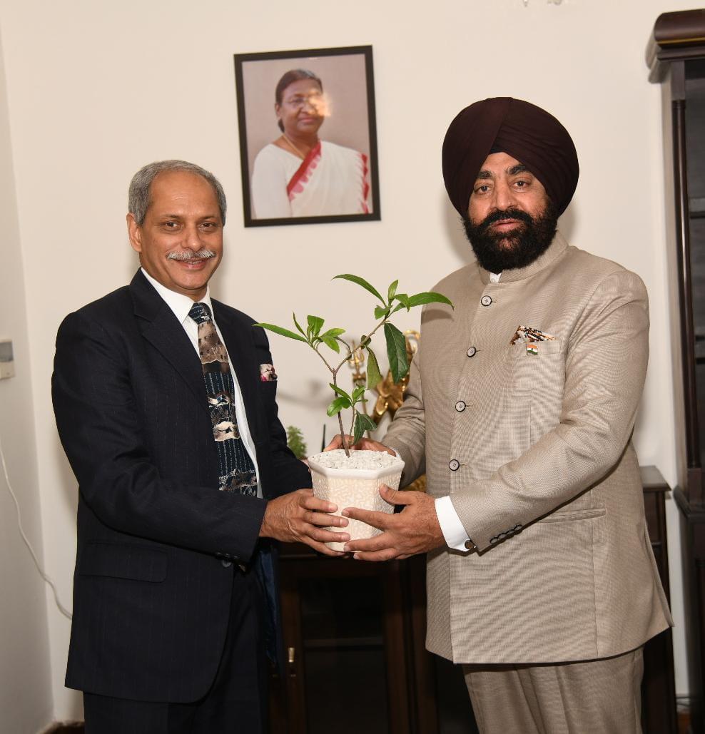 LT GEN GURMIT SINGH, PVSM, UYSM, AVSM, VSM (Retd) tweet media