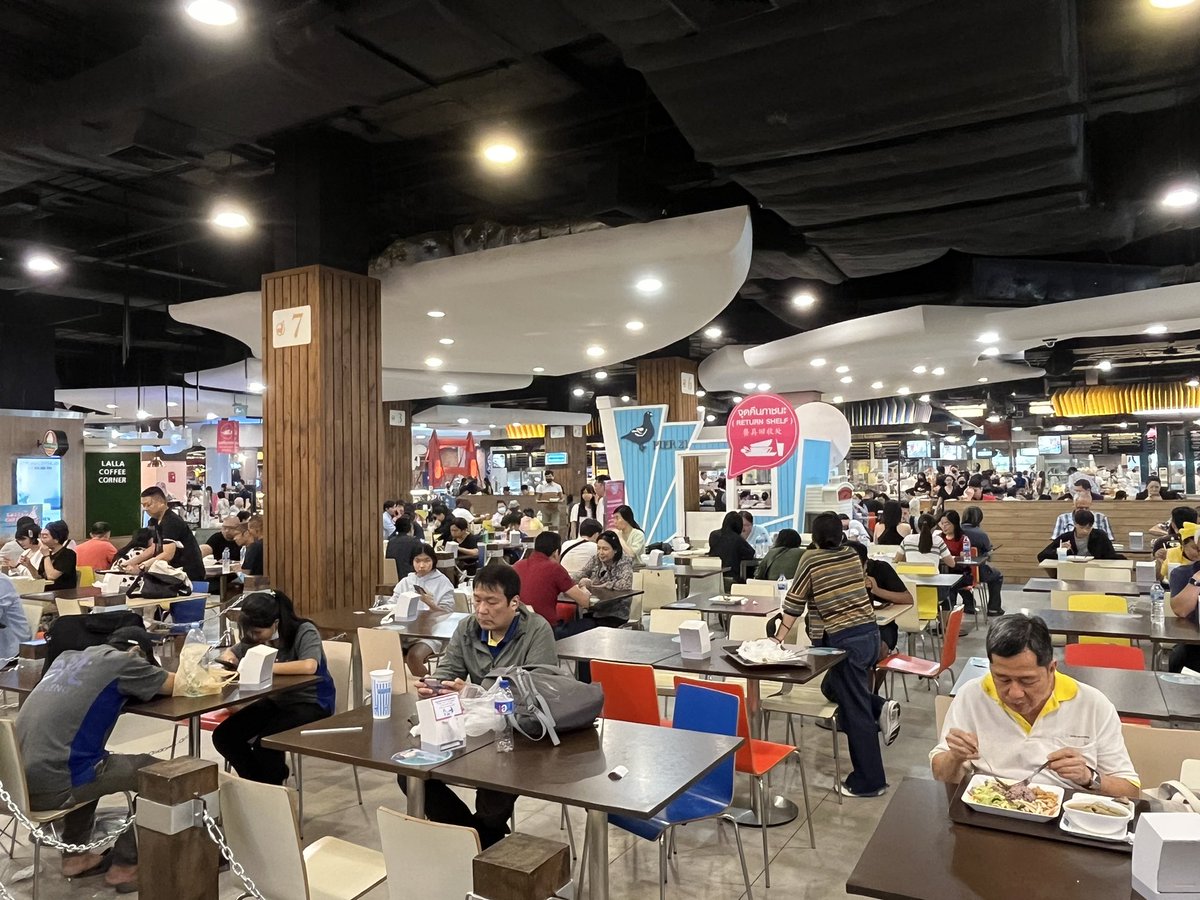 hiro3xg's tweet photo. アソーク凄すぎ札幌の新札かなあ？JAPAN IS NO Iではありません。世界中の人が来て何処の国人か区別がつきません。日本人は？ https://t.co/oIGuNlm1H7