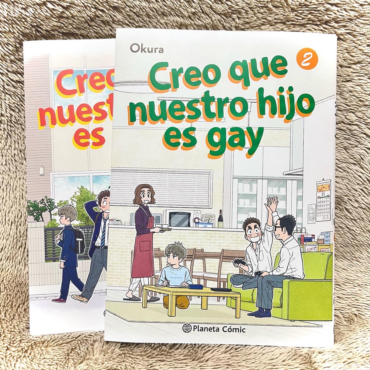 『うちの息子はたぶんゲイ』スペイン語訳版単行本2巻が届きました!スペイン語圏の方々にも1巻に引き続き楽しんでもらえたら嬉しいです🙌

#うちの息子はたぶんゲイ 
